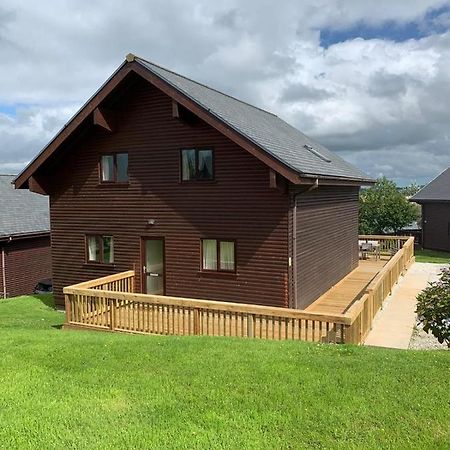 Retallack Resort 4 Bedroom Lodge - Hot Tub For Hire On Request -Pool & Spa Padstow Exteriör bild