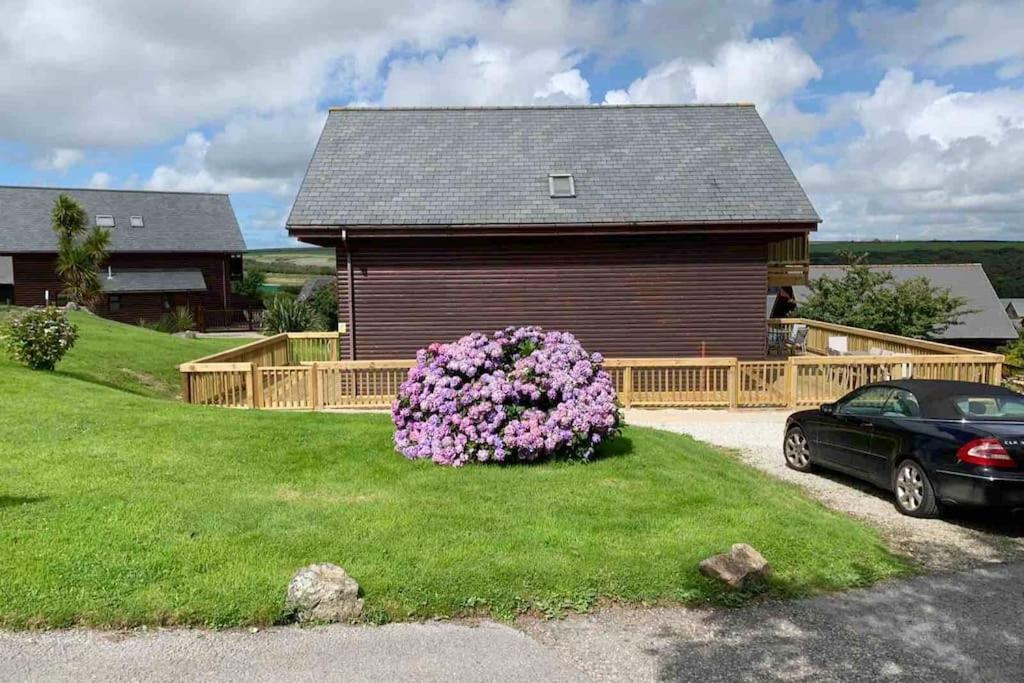 Retallack Resort 4 Bedroom Lodge - Hot Tub For Hire On Request -Pool & Spa Padstow Exteriör bild