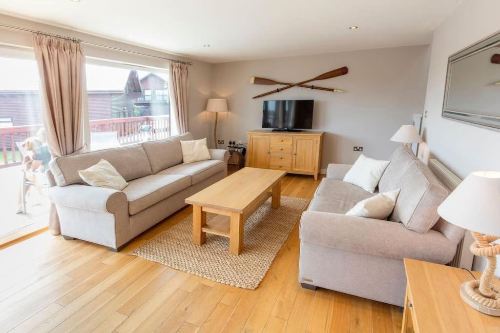 Retallack Resort 4 Bedroom Lodge - Hot Tub For Hire On Request -Pool & Spa Padstow Exteriör bild